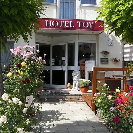 Toy Hotel 3*